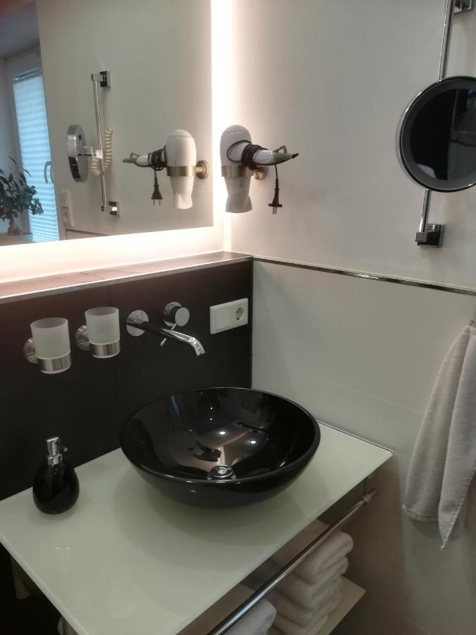Appartment Fasanenhof Klinikum Und Uni Nah Mit Netflix Кассель Екстер'єр фото